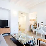 Genteel Home Julio César